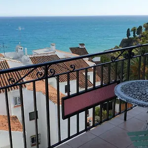 https://apartamento-bahia-653.1costadelsol.com